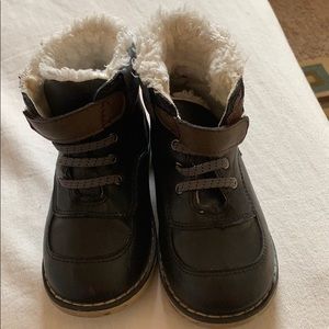 Old navy toddler boy boots